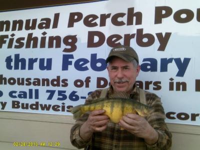 Jamie Gronley holding is 1.974# perch.