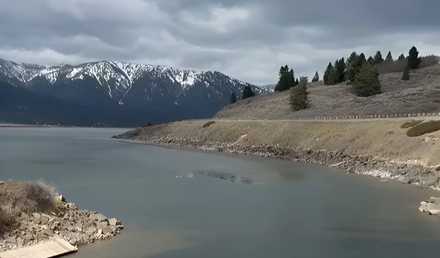 March Melt: Hebgen Lake Goes Ice-Free Early