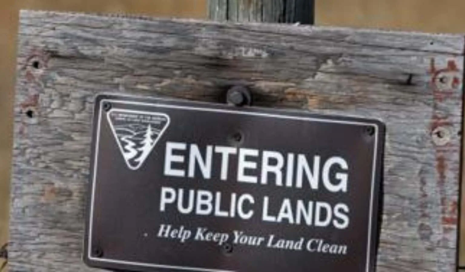 New parking area offers easier access to 6,400 acres of BLM land in Carbon County