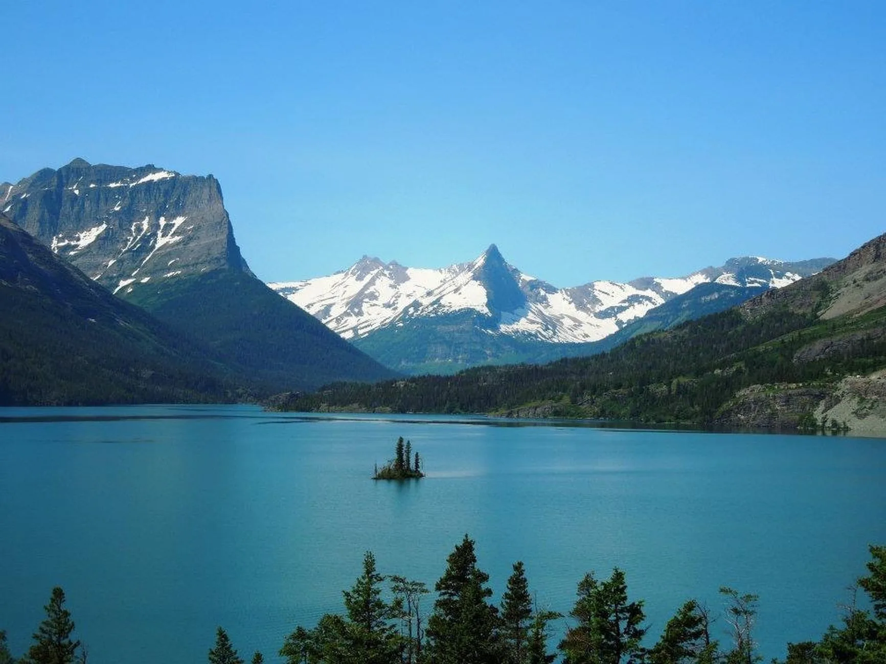 Flathead Lake Fishing: The Perfect Stop Before Glacier National Park