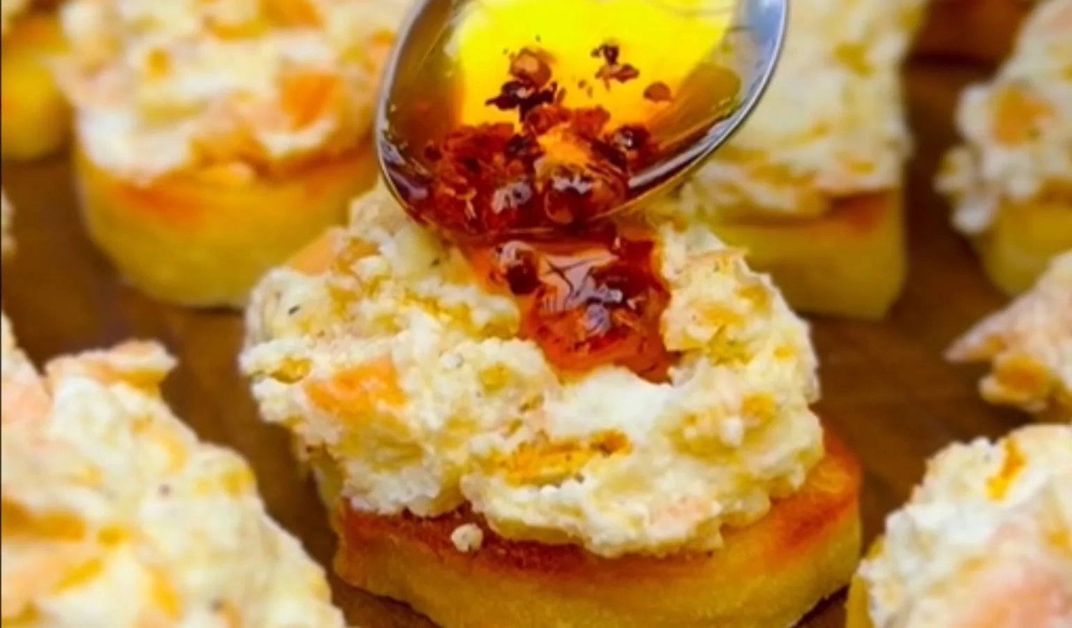 Smoked Salmon Cream Cheese Bites: The Appetizer That Disappears Fast